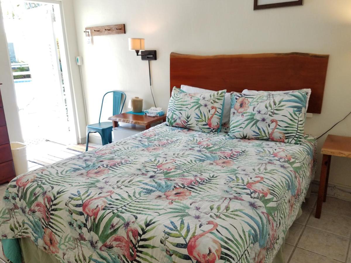 Alexander Palms Court - No Hidden Resort Fees! Key West Exterior photo