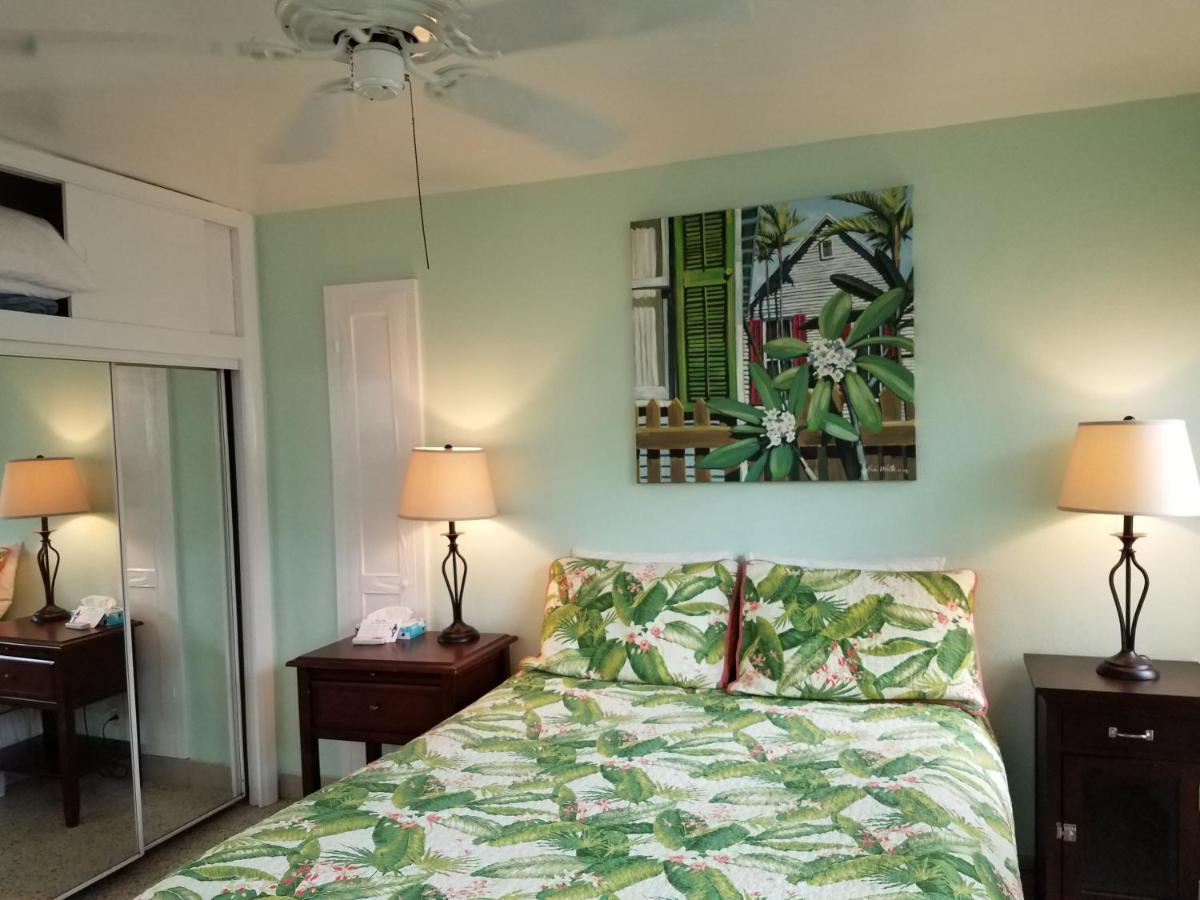 Alexander Palms Court - No Hidden Resort Fees! Key West Exterior photo