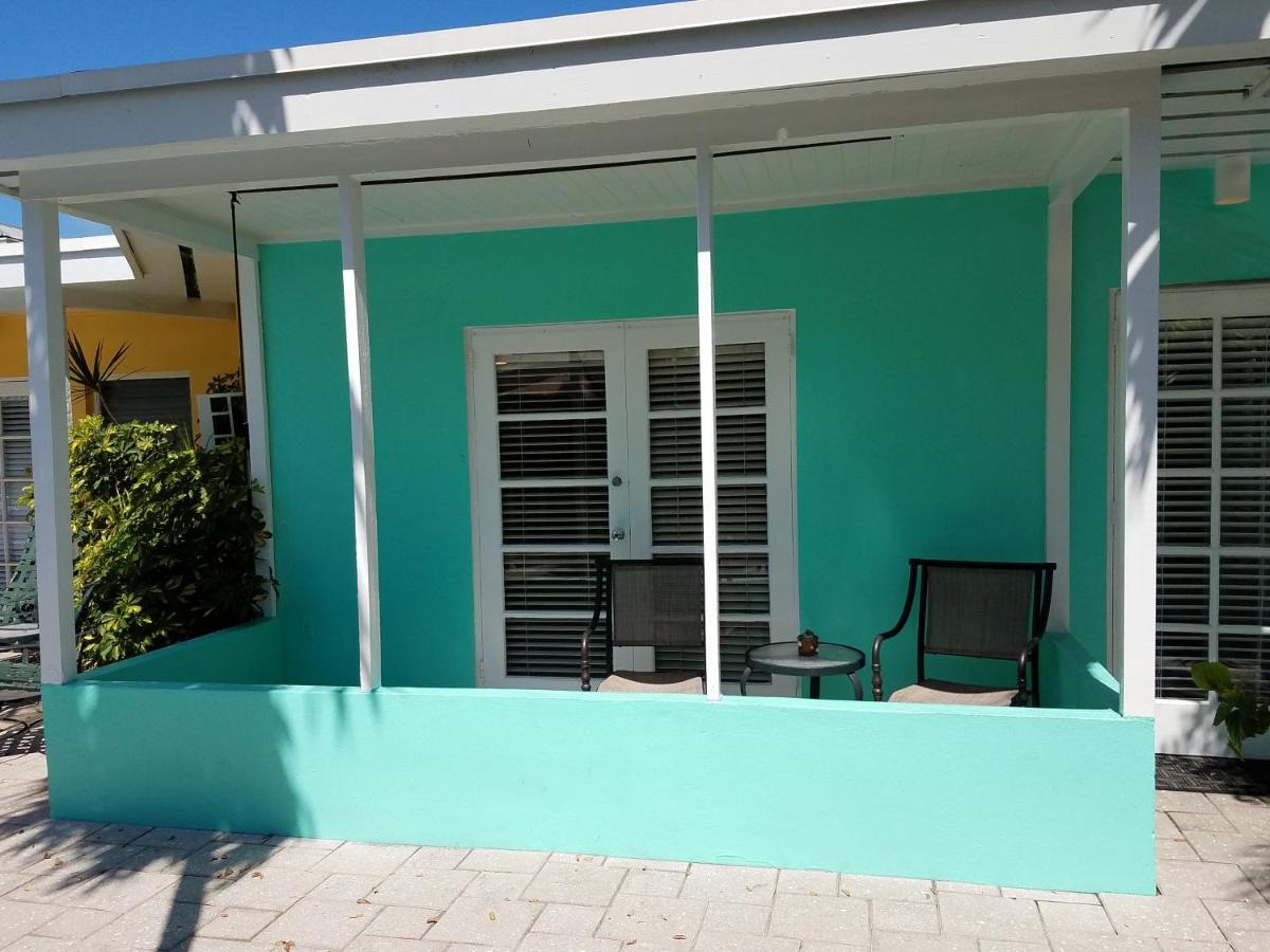 Alexander Palms Court - No Hidden Resort Fees! Key West Exterior photo