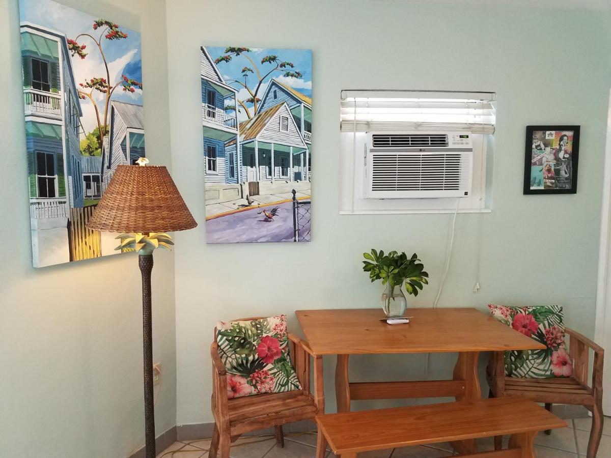 Alexander Palms Court - No Hidden Resort Fees! Key West Exterior photo
