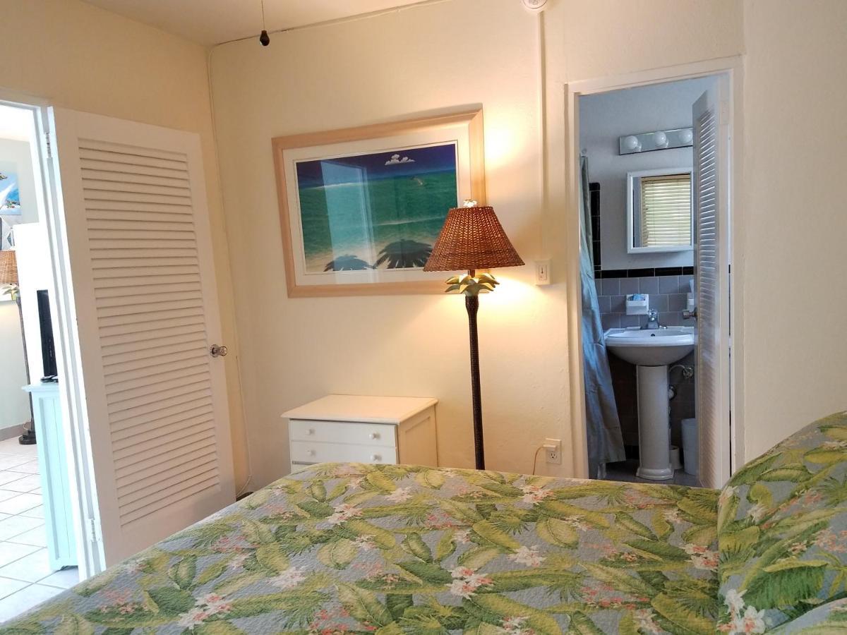 Alexander Palms Court - No Hidden Resort Fees! Key West Exterior photo