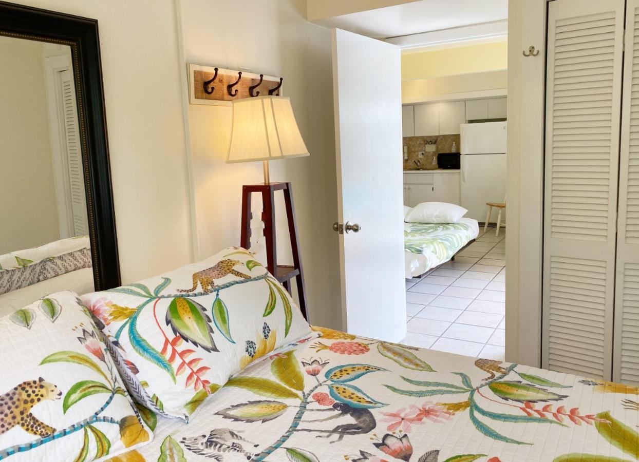 Alexander Palms Court - No Hidden Resort Fees! Key West Exterior photo