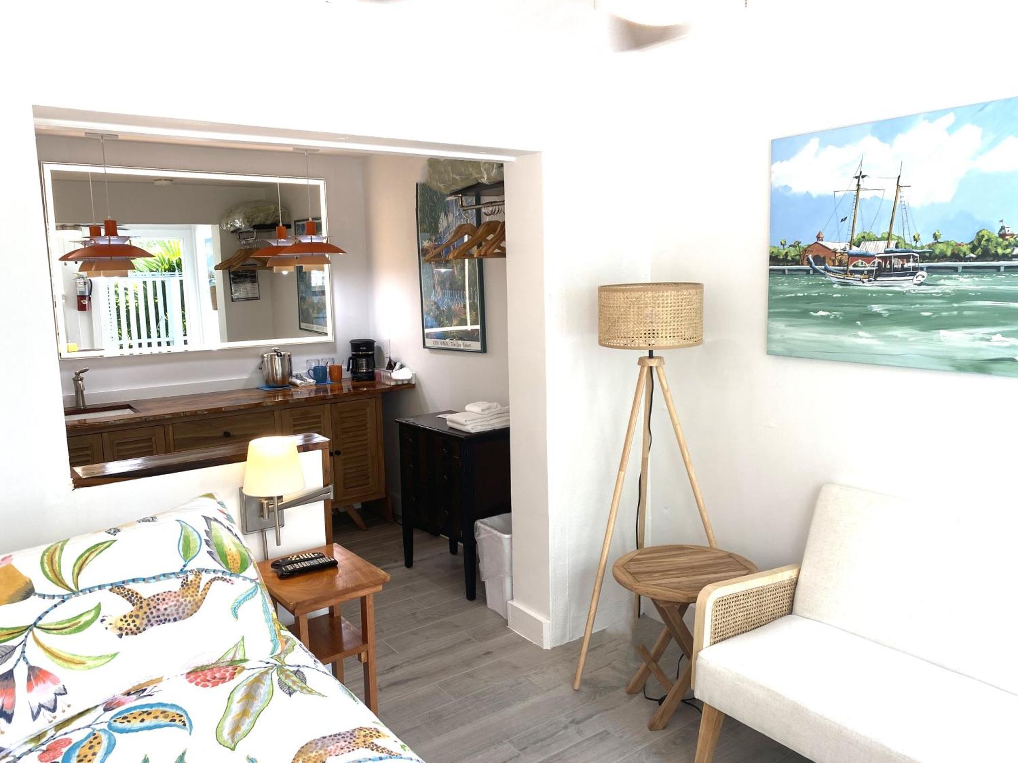 Alexander Palms Court - No Hidden Resort Fees! Key West Exterior photo